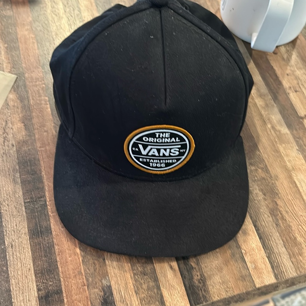 Hardly worn! Vans hat